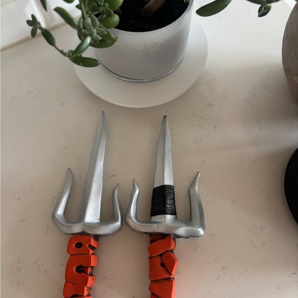 TMNT Raphael Sai Set ❤️🐢 - Picture 2 of 2